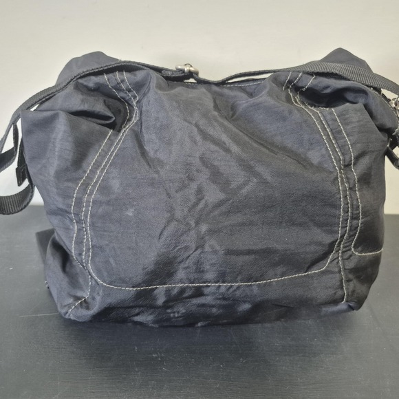 Baggallini Crossbody Shoulder Bag Hobo Black Nylon Travel Purse Pouch Lightweigh - Picture 3 of 6